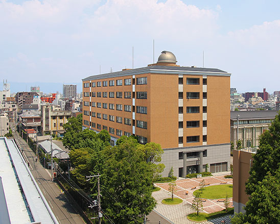 大阪教育大学